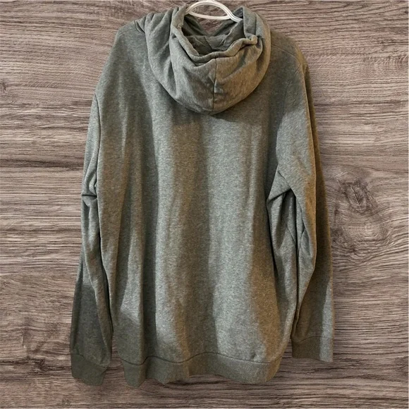 Puma Gray Sweatshirt Classic Athletic Wear - Picture 2 of 4